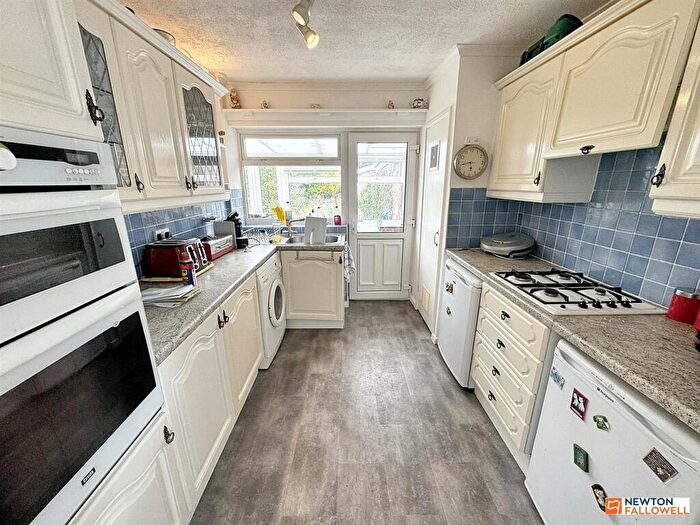 2 Bedroom Semi-Detached Bungalow For Sale In Lilac Avenue, Sutton Coldfield, B74