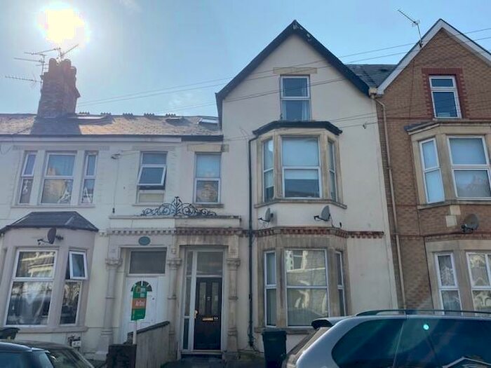 1 Bedroom Flat To Rent In Piercefield Place, Cardiff, CF24