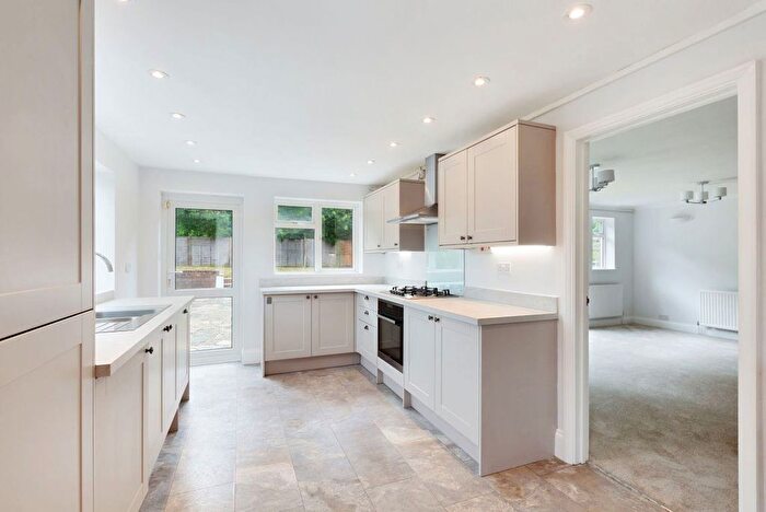 5 Bedroom Semi-Detached House To Rent In Oakdene Road, Sevenoaks, TN13