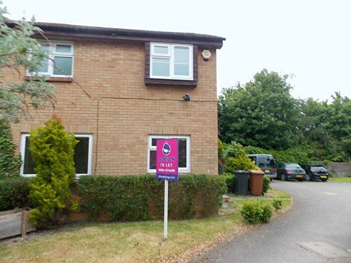 1 Bedroom Cluster House To Rent In , Tiptoe Close, Cherry Lodge, Northampton, NN3