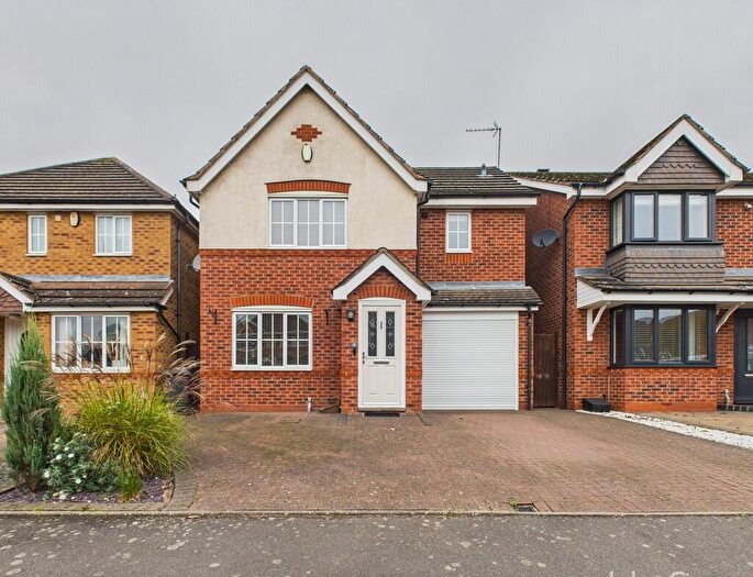 3 Bedroom Detached House For Sale In Churchward Drive, Stretton, DE13