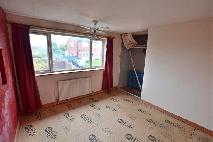 3 Bedroom Semi-Detached House For Sale In Wards Crescent, Sileby, Loughborough, LE12