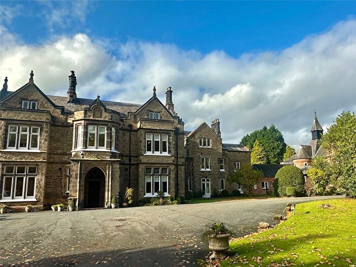 2 Bedroom Flat For Sale In Hall Lane, Mobberley, Knutsford, Cheshire, WA16