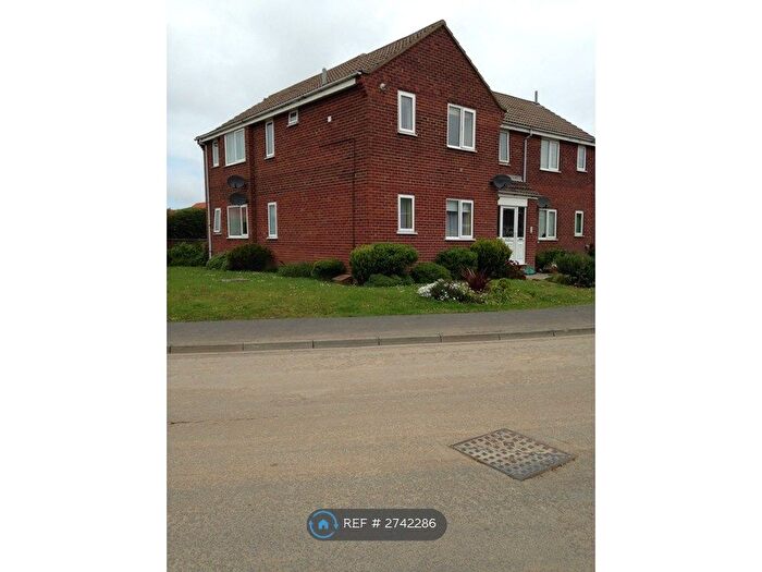 1 Bedroom Flat To Rent In Kingfisher Drive, Whitby, YO22