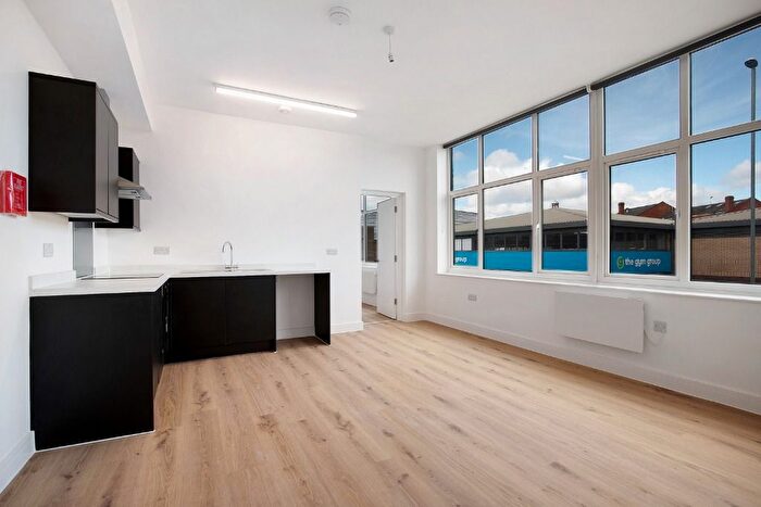 1 Bedroom Flat To Rent In Kettering Road, Town Centre, Northampton, NN1