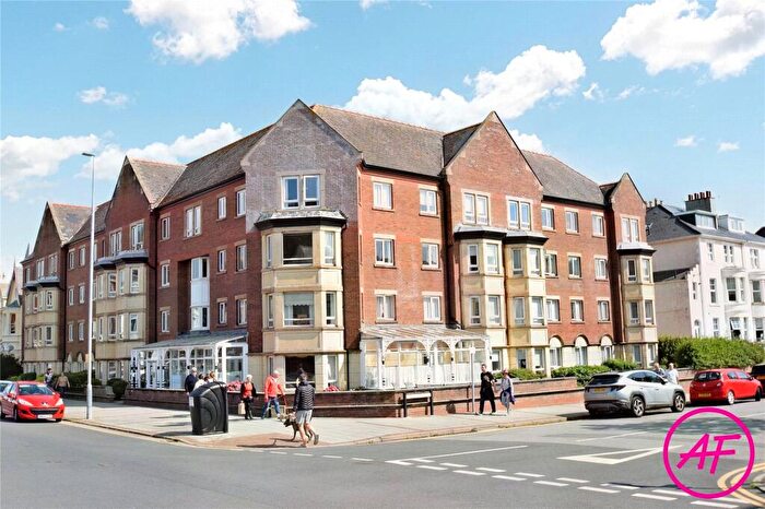 1 Bedroom Apartment For Sale In Gloddaeth Street, Llandudno, Conwy, LL30