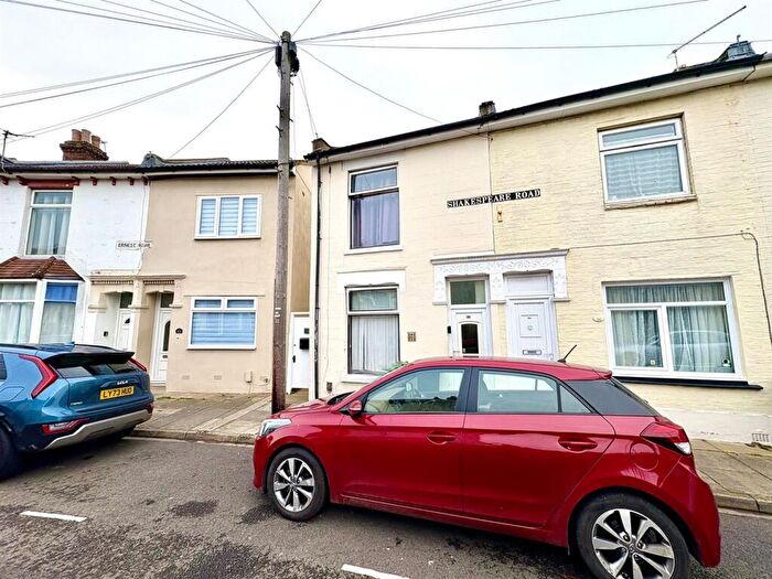 End Of Terrace House For Sale In Shakespeare Road, Portsmouth, PO1