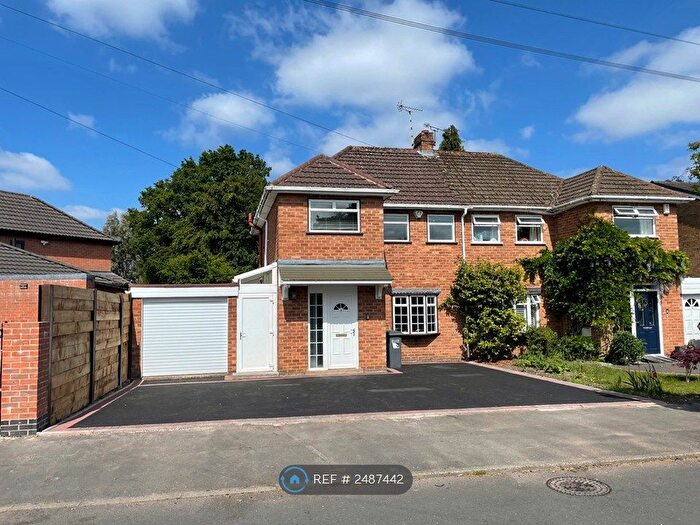 3 Bedroom Semi-Detached House To Rent In Loxley Avenue, Shirley, B90