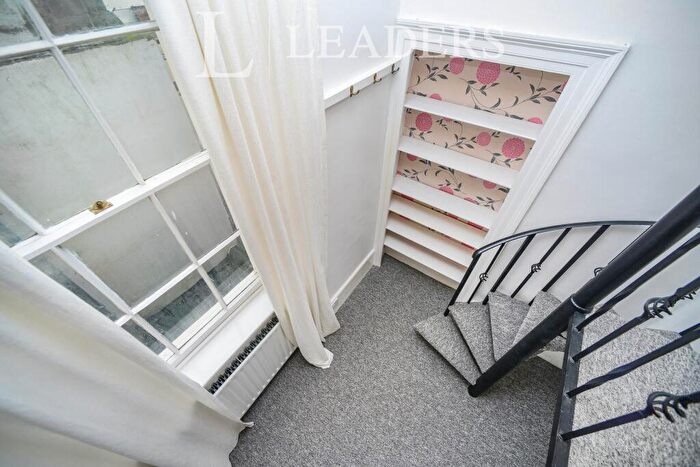 1 Bedroom Flat To Rent In Norfolk Square, Brighton, BN1