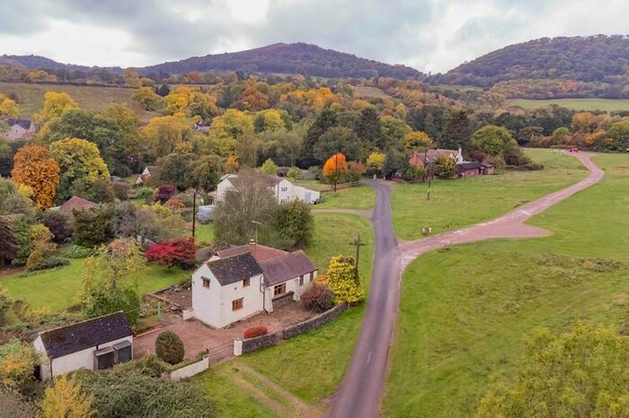 2 Bedroom Cottage For Sale In Golden Valley, Castlemorton, Malvern, WR13