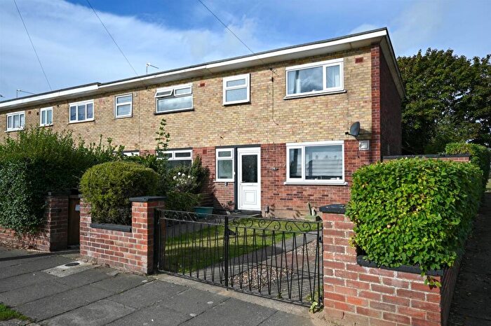 2 Bedroom End Of Terrace House For Sale In Edinburgh Avenue, Gorleston, Great Yarmouth, NR31