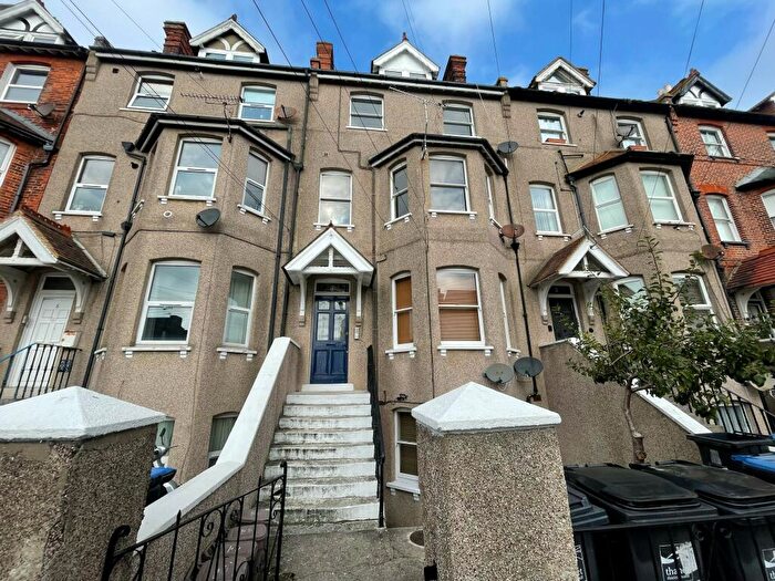 1 Bedroom Flat To Rent In Penshurst Road, Ramsgate, CT11