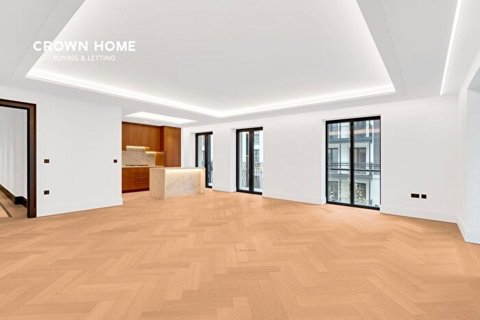 2 Bedroom Flat To Rent In Chelsea Barracks, Mulberry Square, SW1W