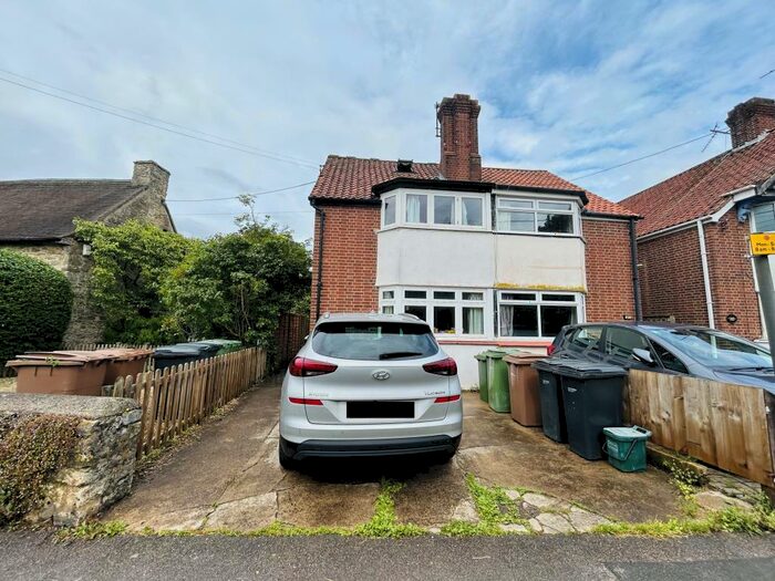 3 Bedroom Semi-Detached House To Rent In North Hinksey, Oxfordshire, OX2