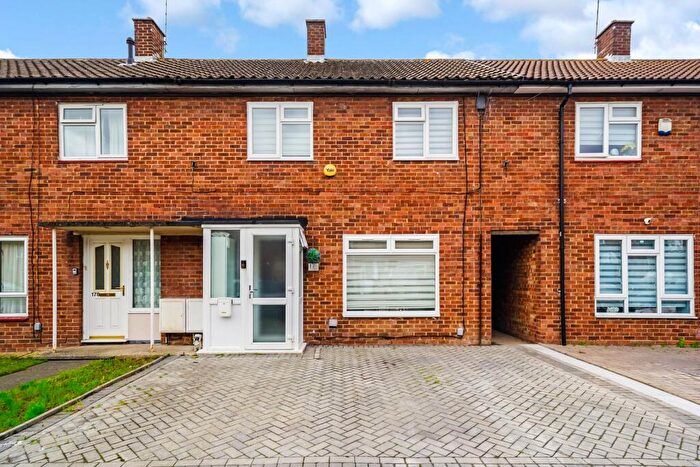 3 Bedroom Terraced House For Sale In Fullers Mead, Harlow, CM17