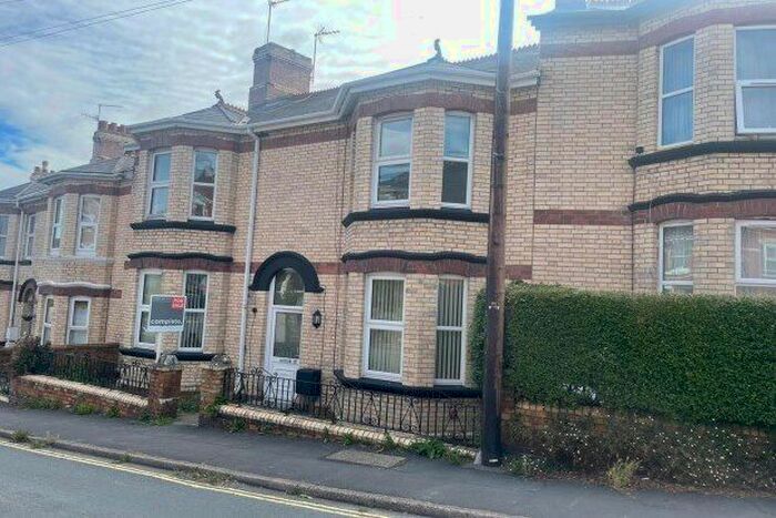 5 Bedroom Property To Rent In Church Road, Newton Abbot, TQ12