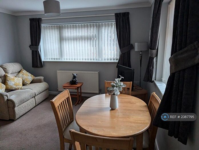 1 Bedroom Flat To Rent In The Pastures, High Wycombe, HP13