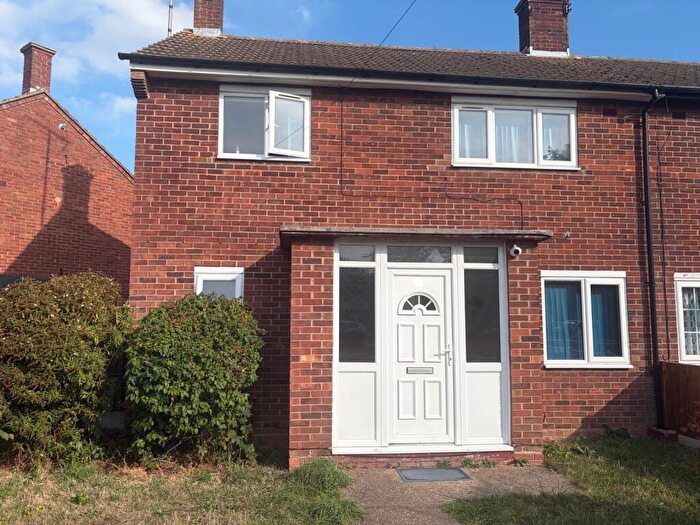 3 Bedroom House To Rent In Hawthorne Avenue, Colchester, CO4