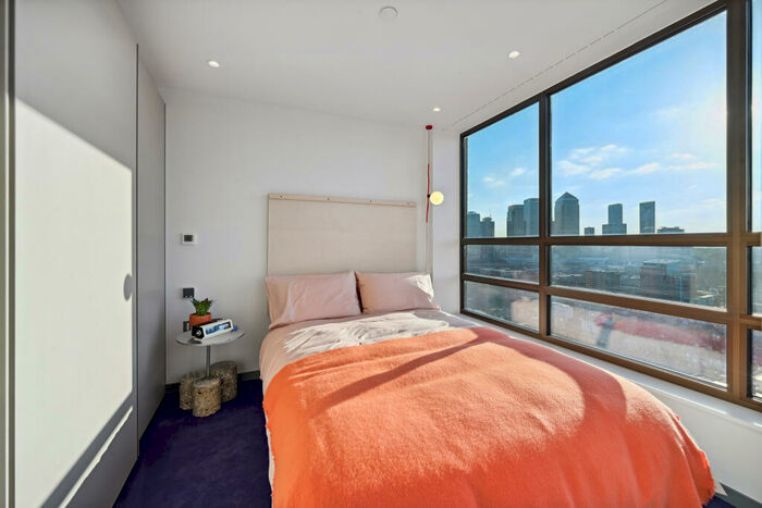 1 Bedroom Flat To Rent In Balfron Tower, St Leonards Road, London, E14