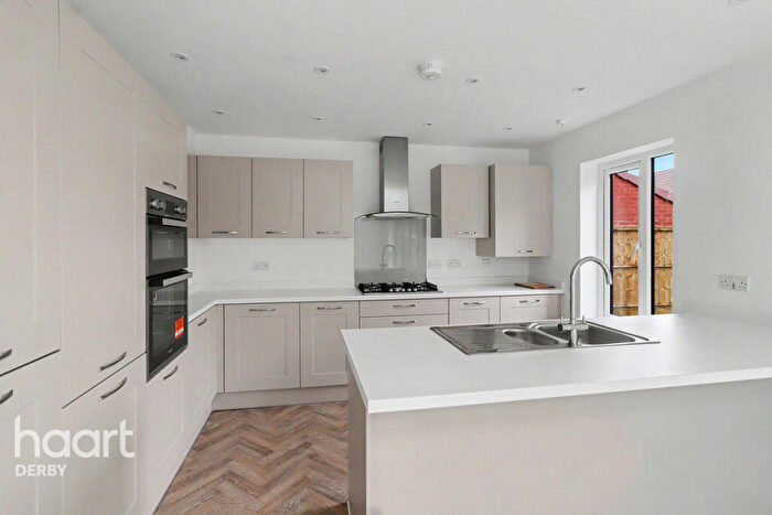 4 Bedroom Detached House For Sale In Bradway Lane, Burton-on-Trent, DE15