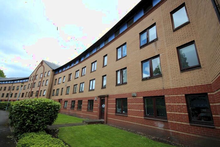 2 Bedroom Flat To Rent In Plantation Park Gardens, Kinning Park, Glasgow - Available From Nd April, G51
