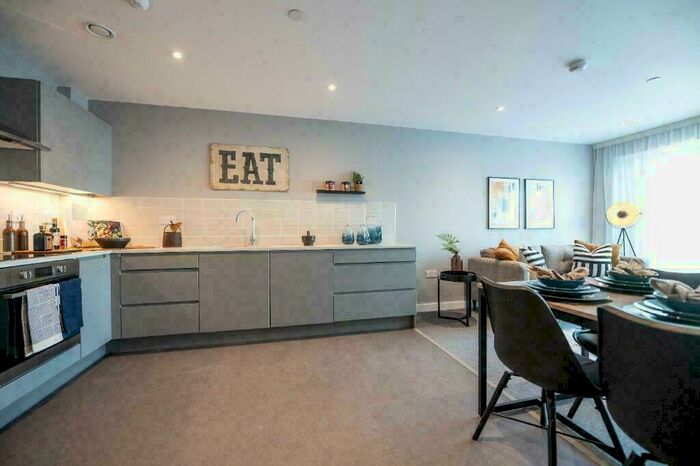 2 Bedroom Apartment To Rent In The Ironworks, Scotland Street, Sheffield, S3