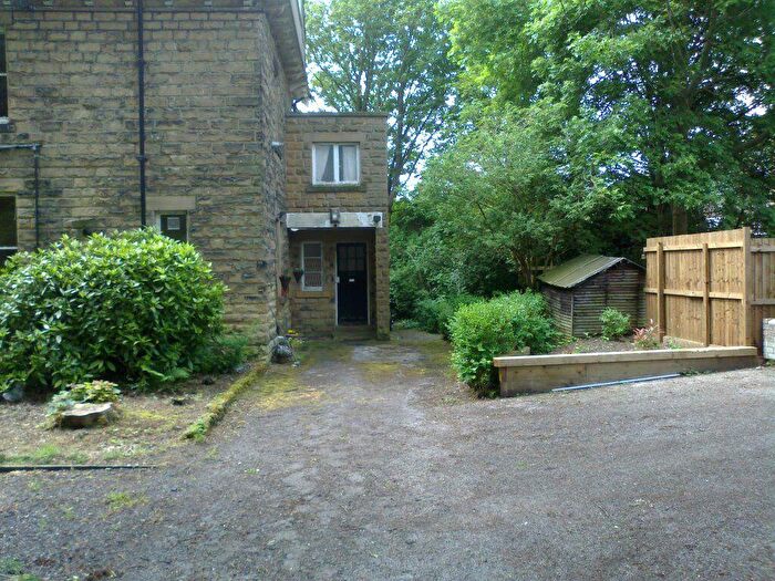 1 Bedroom Flat To Rent In Park Villas, Leeds, LS8