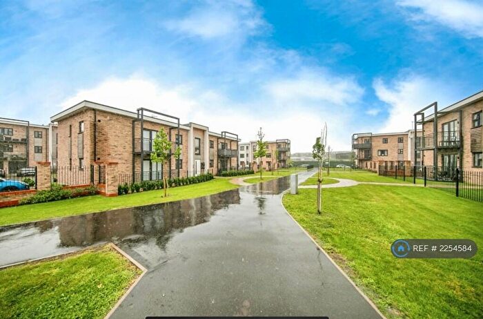 2 Bedroom Flat To Rent In Barcro Square, Colchester, CO1