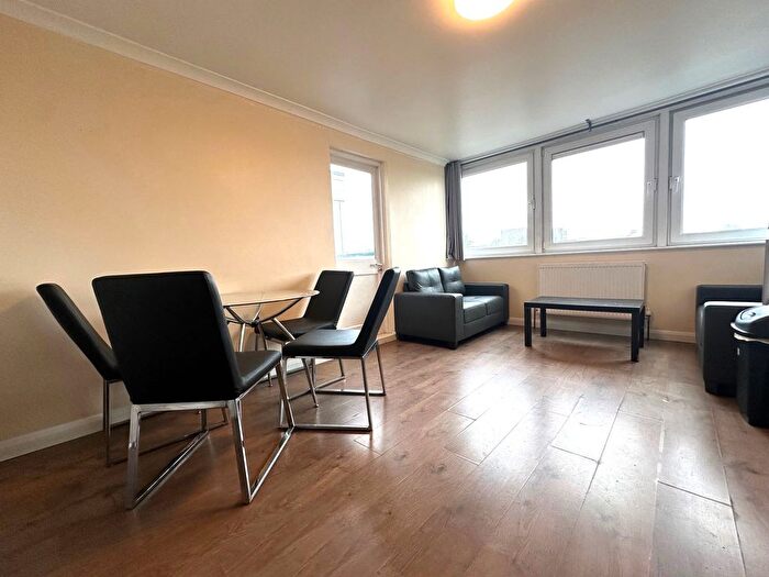 4 Bedroom Flat To Rent In Georges Road, London, N7