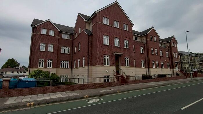 2 Bedroom Apartment To Rent In The Strand, London Road, GL1