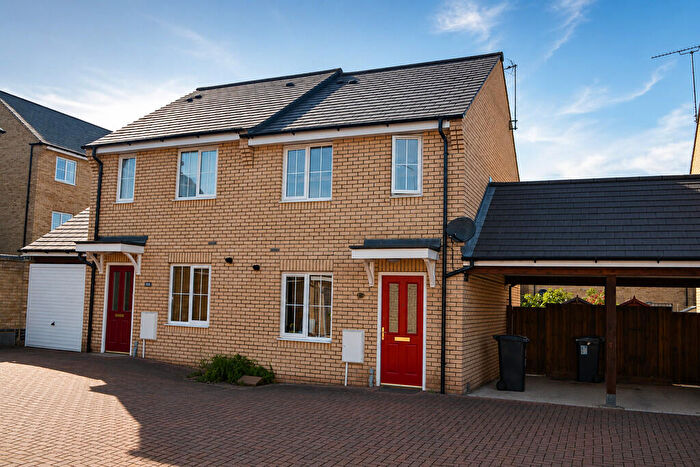 2 Bedroom Semi-Detached House To Rent In Wellbrook Way, Girton, CB3