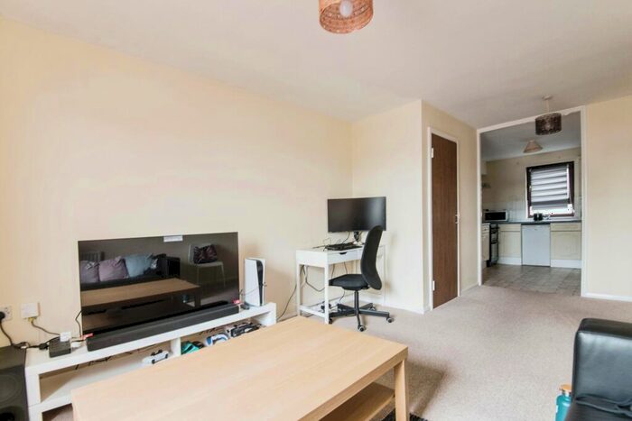 1 Bedroom Flat For Sale In Bartholomew Street West, Exeter, Devon, EX4