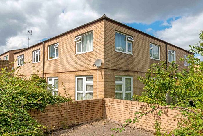 1 Bedroom Apartment To Rent In Mullen Avenue, Downs Barn, MK14