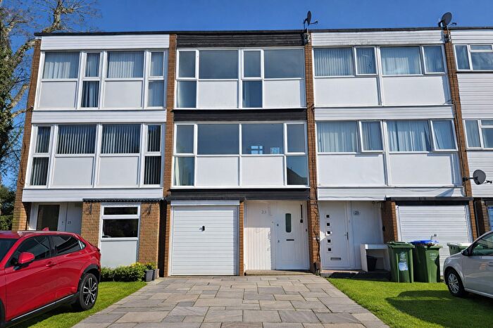 3 Bedroom Terraced House To Rent In Damon Close, Sidcup, DA14