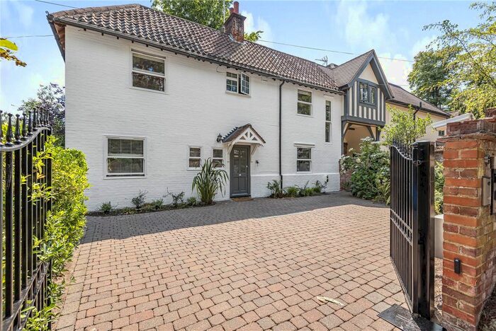 4 Bedroom End Of Terrace House To Rent In Sunning Avenue, Ascot, Berkshire, SL5