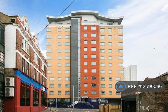 1 Bedroom Flat To Rent In Spectrum Tower, Ilford, IG1