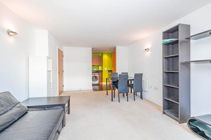 1 Bedroom Flat For Sale In Copperfield Court, New Dover Road, Canterbury, Kent, CT1