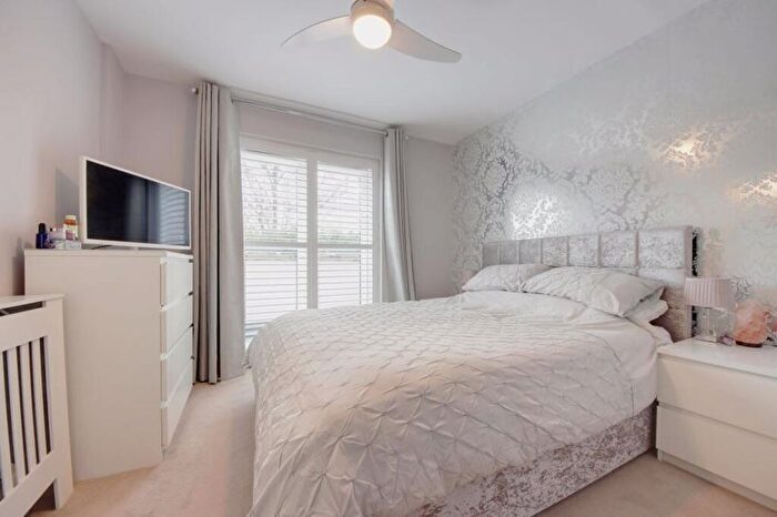 1 Bedroom Flat To Rent In Ley Farm Close, Garston, Watford, Hertfordshire, WD25