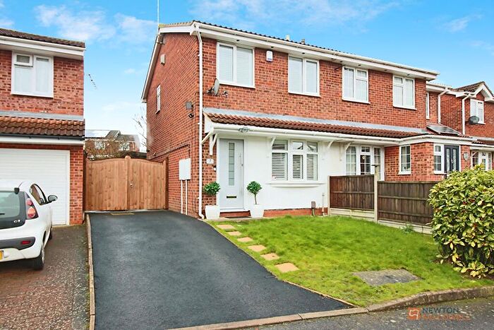 2 Bedroom Semi-Detached House For Sale In Chaffinch Close, Anstey Heights, Leicester, LE4