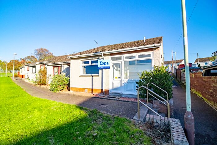 1 Bedroom Bungalow For Sale In Warddykes Road, Arbroath, DD11