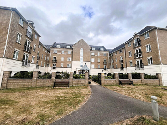 2 Bedroom Retirement Property For Sale In Crosshall Road, St. Neots, PE19