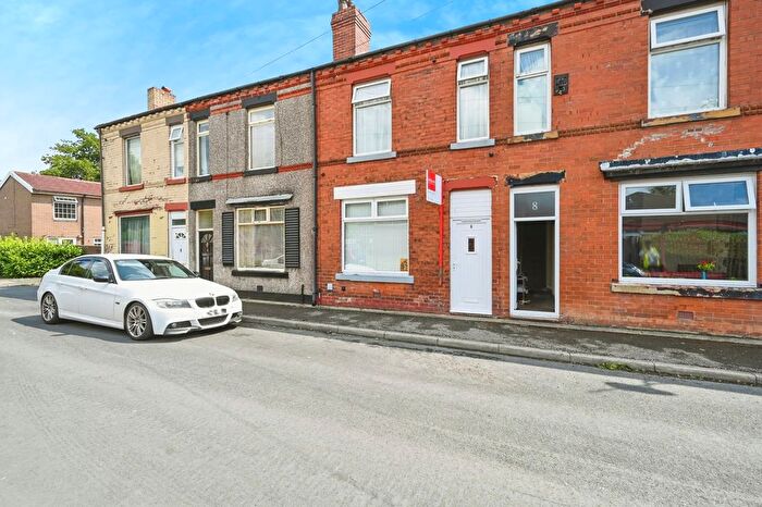 2 Bedroom Terraced House For Sale In Portland Street, Newton-Le-Willows, Merseyside, WA12