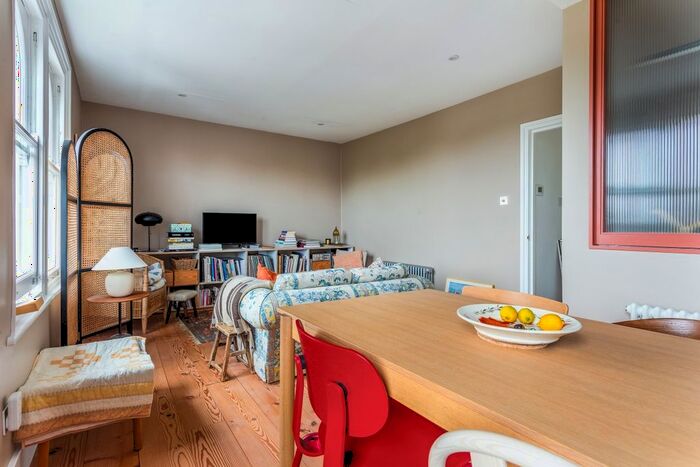 1 Bedroom Flat To Rent In Glenton Road, London, SE13