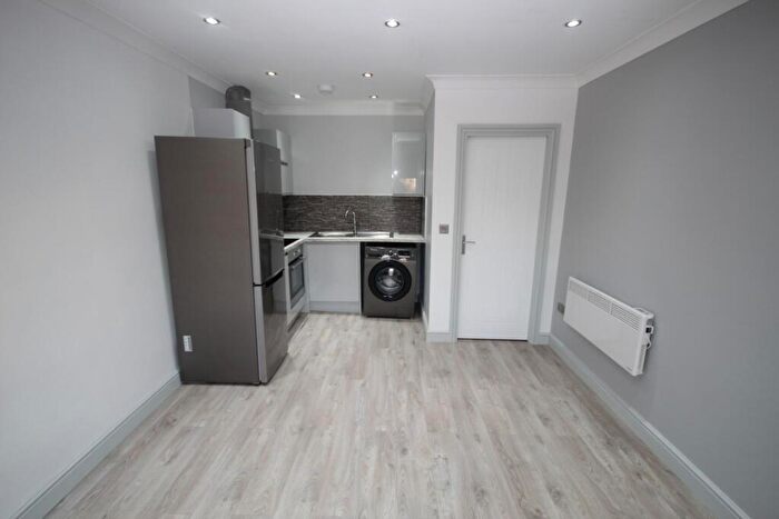 Studio To Rent In Moss Road, Stretford, M32