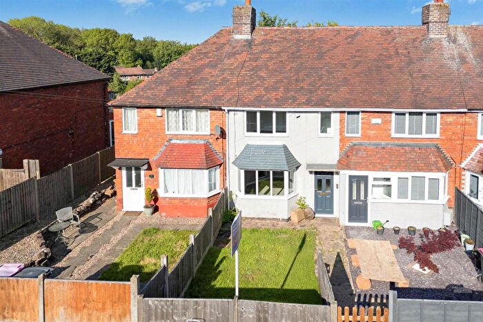 3 Bedroom Terraced House For Sale In Daffern Avenue, New Arley, CV7