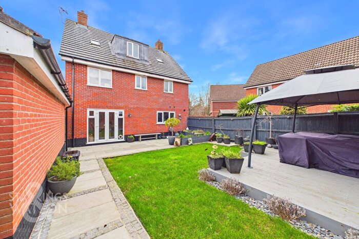 5 Bedroom Detached House For Sale In Reeds Way, Loddon, Norwich, NR14