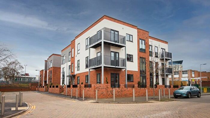 2 Bedroom Flat To Rent In Latimer House, St Catherines Close, Birmingham, B15