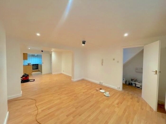 1 Bedroom Flat To Rent In Beaconsfield Road, Brighton, BN1