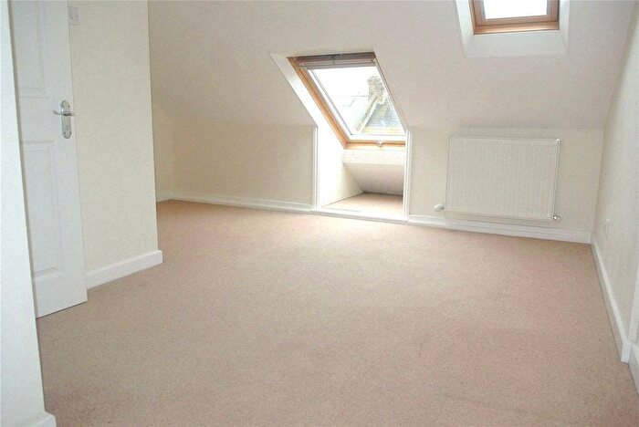 3 Bedroom Terraced House To Rent In Richmond Avenue, Wimbledon Chase, SW20