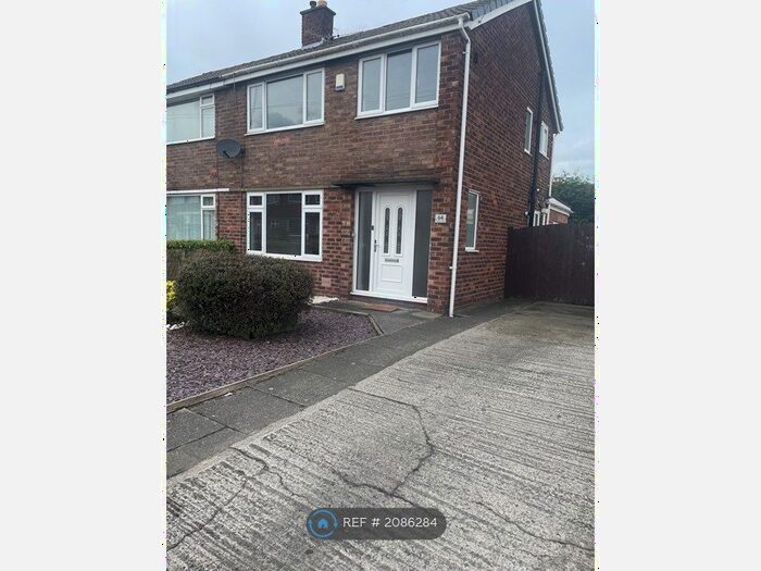 3 Bedroom Semi-Detached House To Rent In Arlington Drive, Penketh, Warrington, WA5